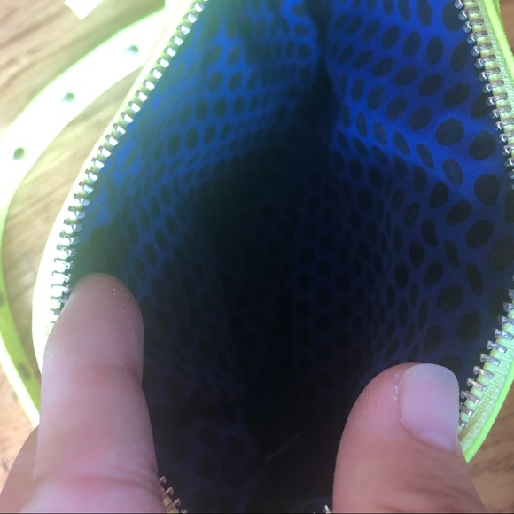 Rebecca Minkoff Purse & Sandal Set - Picture 4 of 8